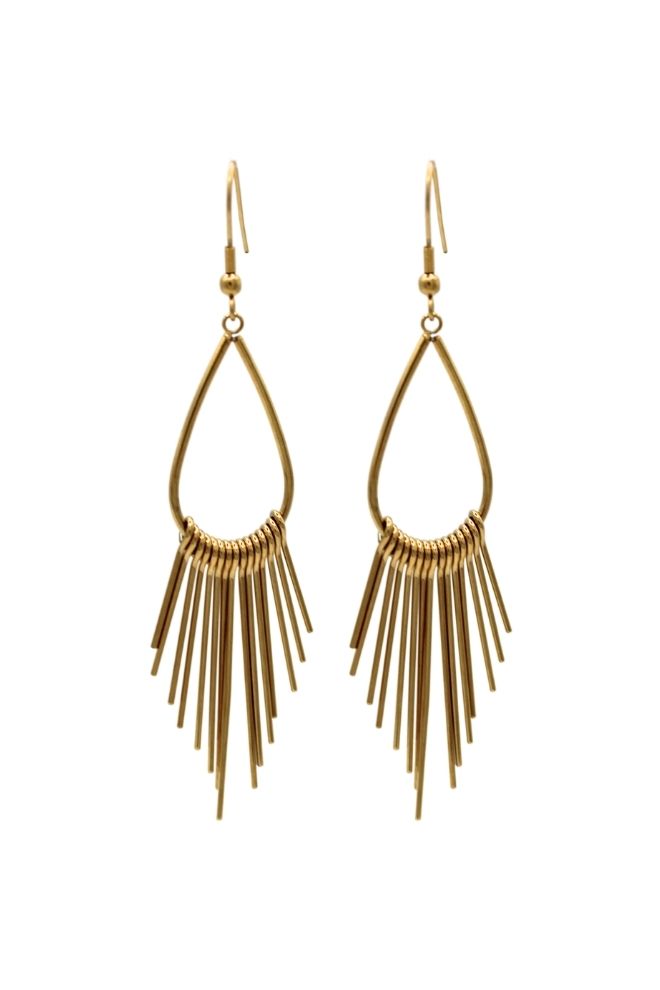 Pendientes dorados Piña Twist con varillas colgantes en fondo blanco.